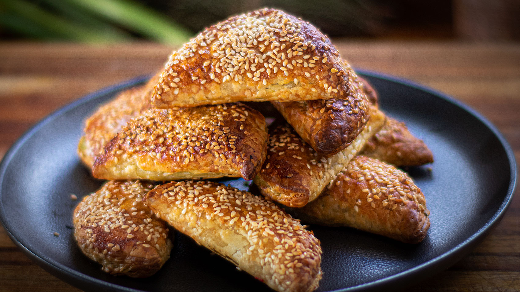 Spanakopita cheesy puff bites